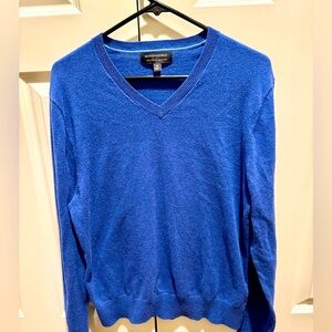 Men’s Banana Republic V-Neck Luxe Sweater